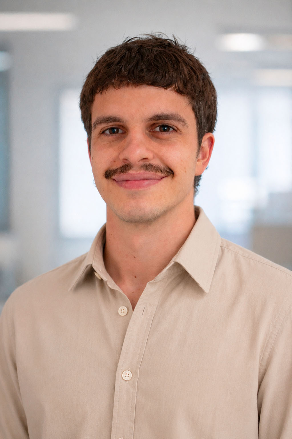 Tommaso Siveri — Art Director + AI Creative Engineer
